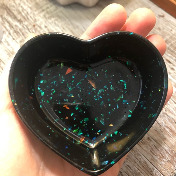 Black & Rainbow Glitter Heart Or Square Ring Dish - Picture 11 of 17